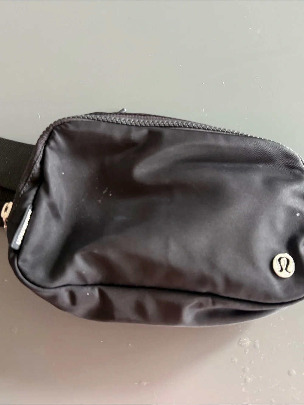 LuLulemon Black Crossbody Belt Bag